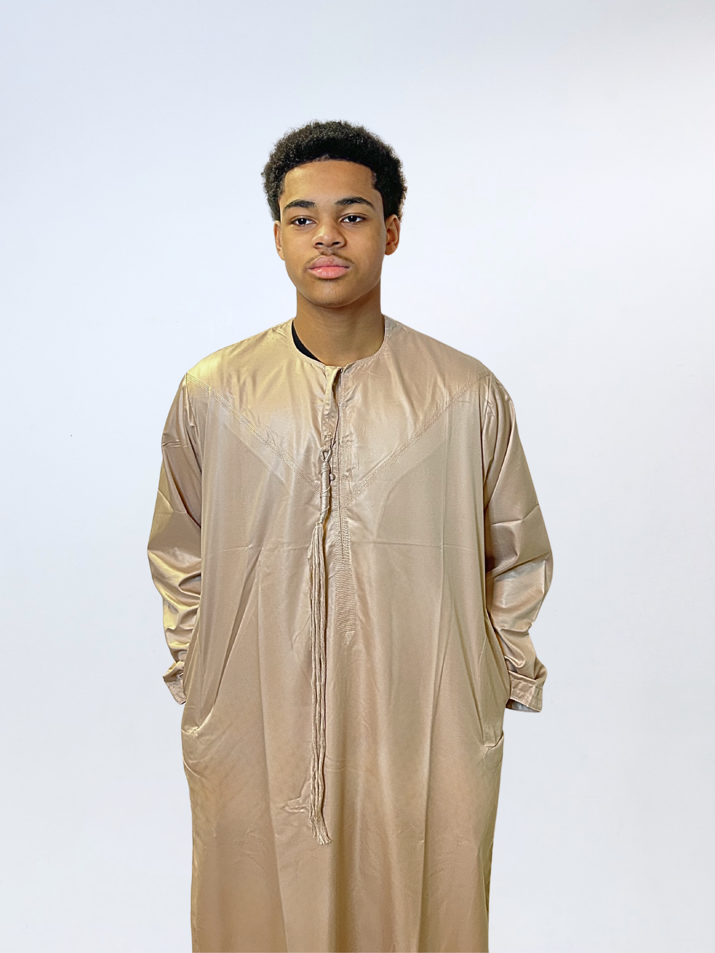 Qamis Emirati